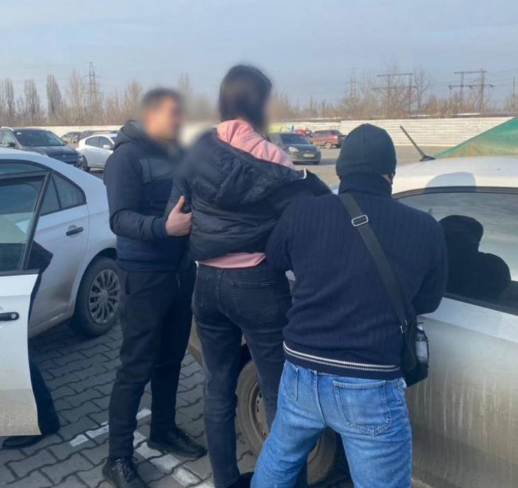 Кримські правоохоронці прикрили наркобізнес парочки з Херсонщини